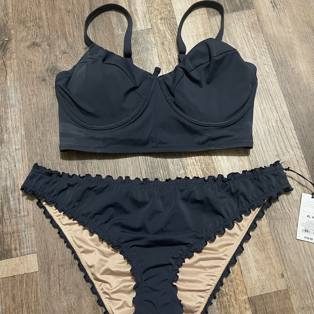 Black Bikini Set